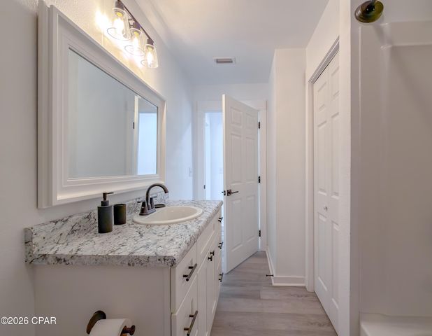 15608 NE New Market Road, Hosford, FL 32334