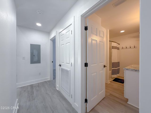 15608 NE New Market Road, Hosford, FL 32334