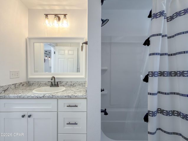 15608 NE New Market Road, Hosford, FL 32334