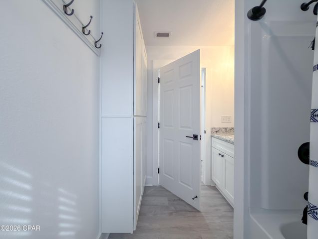 15608 NE New Market Road, Hosford, FL 32334