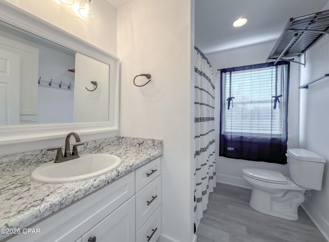 15608 NE New Market Road, Hosford, FL 32334