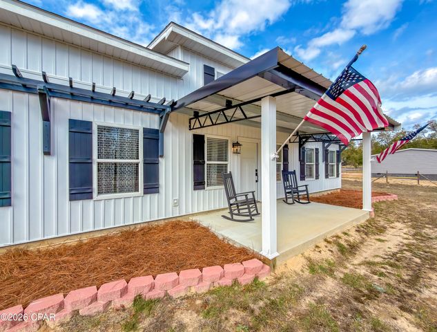 15608 NE New Market Road, Hosford, FL 32334