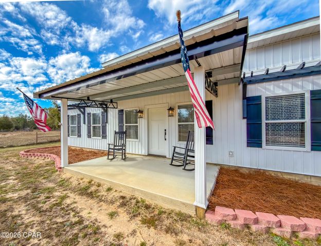 15608 NE New Market Road, Hosford, FL 32334