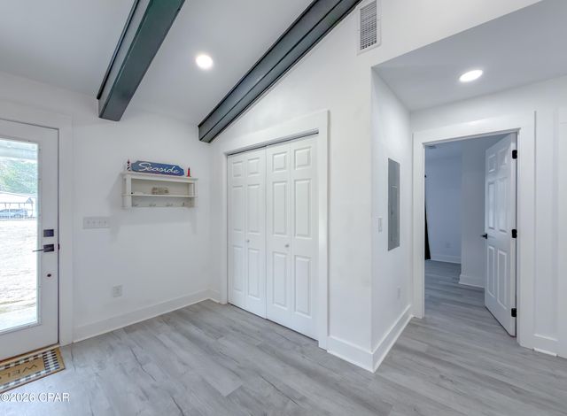 15608 NE New Market Road, Hosford, FL 32334