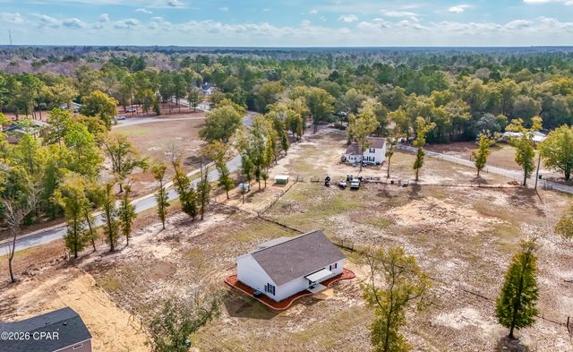 15608 NE New Market Road, Hosford, FL 32334