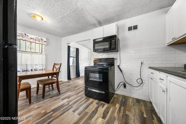 843 LINE Street, Jacksonville, FL 32209