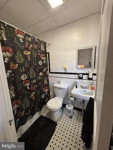 4806 E ROOSEVELT BLVD, Philadelphia, PA 19124