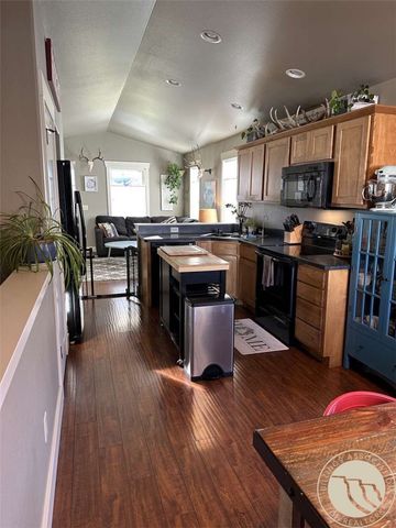 5343 Golden Hollow Road, Billings, MT 59101