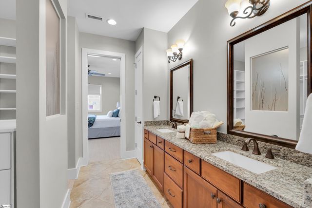 121 Rhett Street Unit 503, Greenville, SC 29601