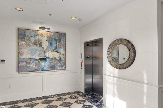 121 Rhett Street Unit 503, Greenville, SC 29601