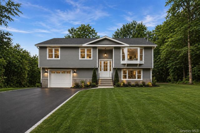 54 Cedar Lane, Wingdale, NY 12594