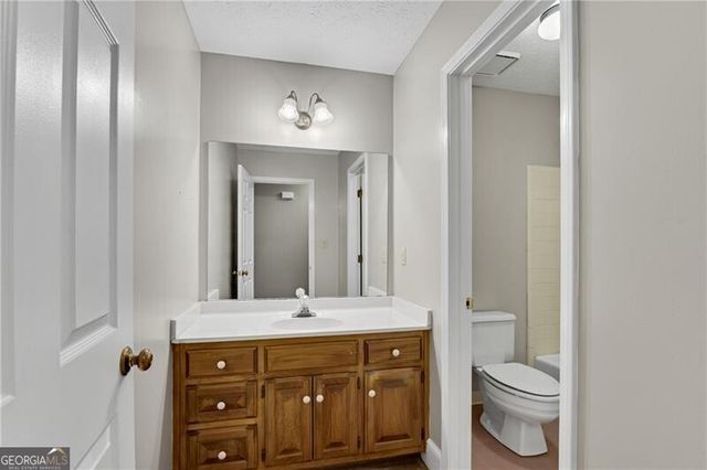 6280 Old Shadburn Ferry Road, Buford, GA 30518