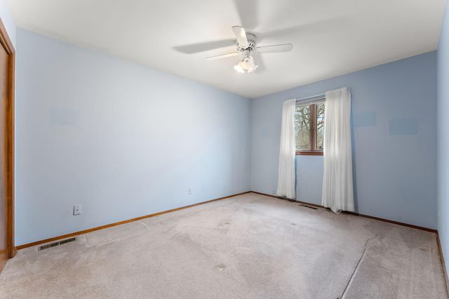 12480 Acorn Court, St. John, IN 46373