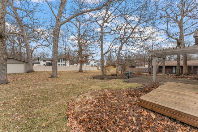12480 Acorn Court, St. John, IN 46373