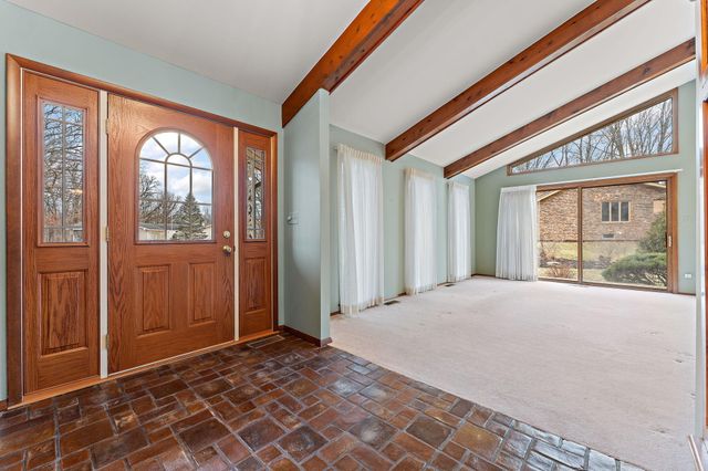 12480 Acorn Court, St. John, IN 46373