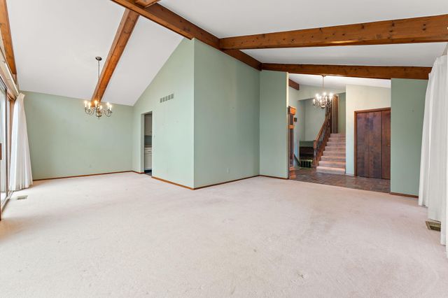 12480 Acorn Court, St. John, IN 46373