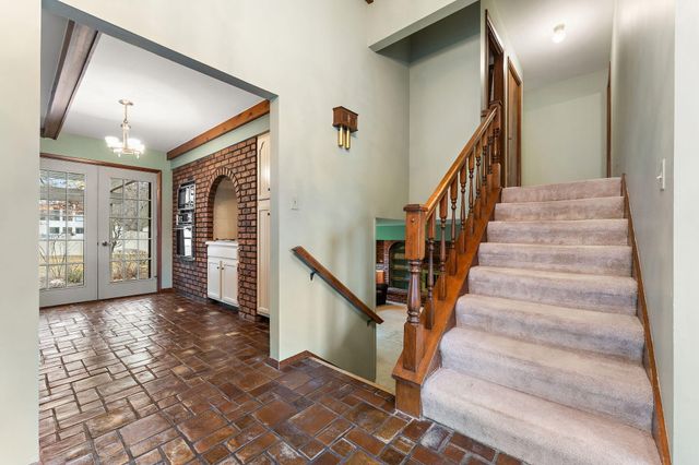 12480 Acorn Court, St. John, IN 46373