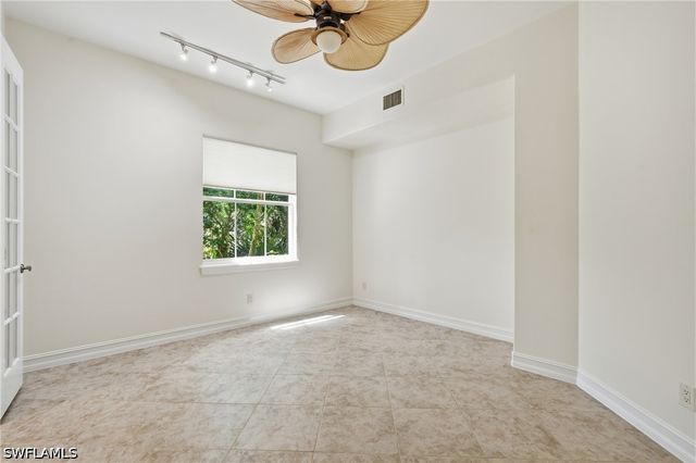2886 Castillo CT 101, Naples, FL 34109
