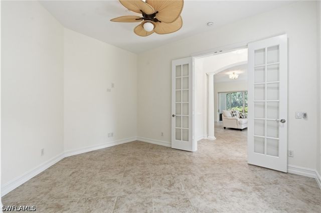 2886 Castillo CT 101, Naples, FL 34109