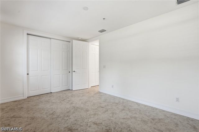 2886 Castillo CT 101, Naples, FL 34109