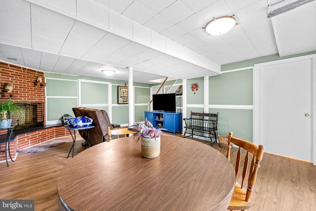 229 DAWSON DR, Cockeysville, MD 21030