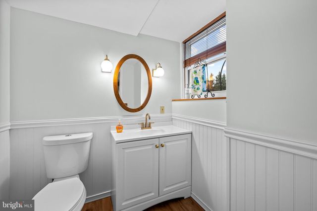 229 DAWSON DR, Cockeysville, MD 21030