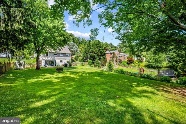 229 DAWSON DR, Cockeysville, MD 21030