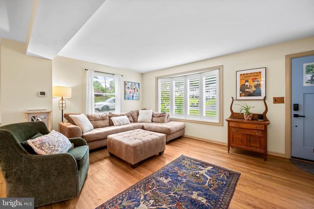 229 DAWSON DR, Cockeysville, MD 21030