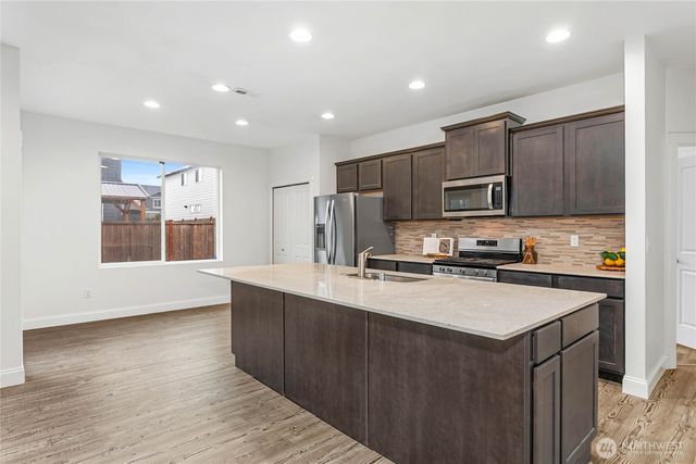 28220 66th Way NW, Stanwood, WA 98292