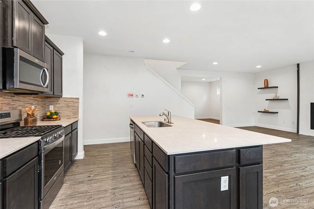 28220 66th Way NW, Stanwood, WA 98292