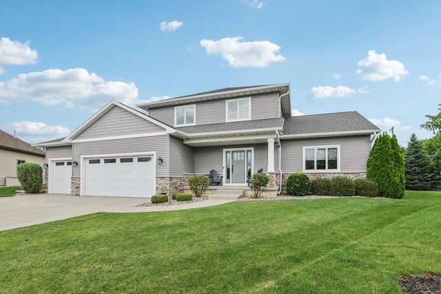 1200 Stone Edge Court, Waunakee, WI 53597