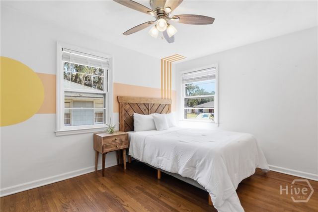 2232 Daffin Drive, Savannah, GA 31404