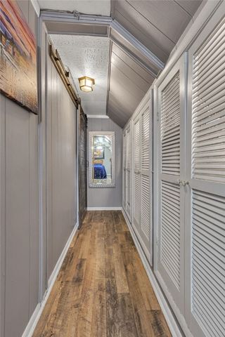 979 7th St, Beaver, PA 15009