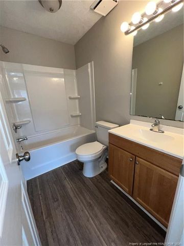 6770 Winchester Street, Fayetteville, NC 28314