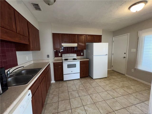 6770 Winchester Street, Fayetteville, NC 28314