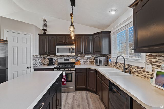 116 E 1150 N, Harrisville, UT 84404