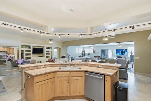 7472 E Sawmill Drive, Kingman, AZ 86401