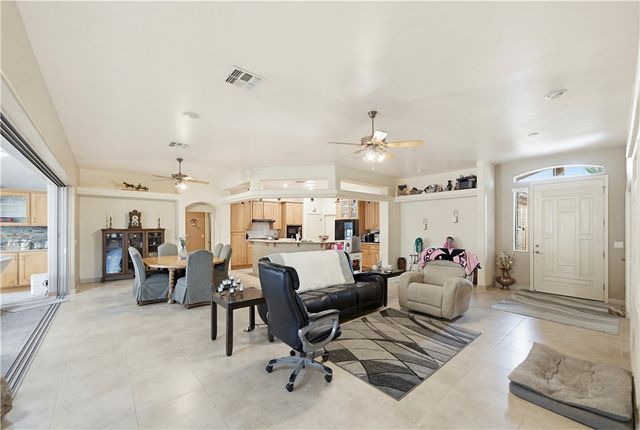 7472 E Sawmill Drive, Kingman, AZ 86401