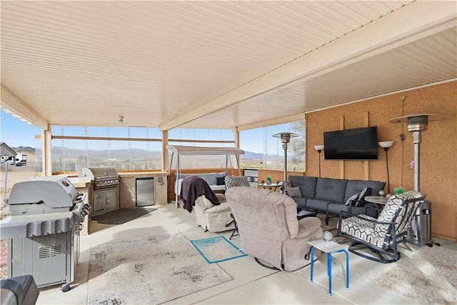 7472 E Sawmill Drive, Kingman, AZ 86401