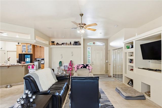 7472 E Sawmill Drive, Kingman, AZ 86401