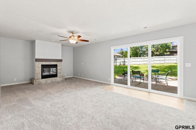 10754 Suffolk Circle, Omaha, NE 68127