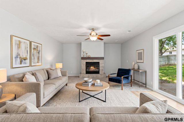 10754 Suffolk Circle, Omaha, NE 68127