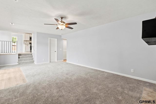10754 Suffolk Circle, Omaha, NE 68127