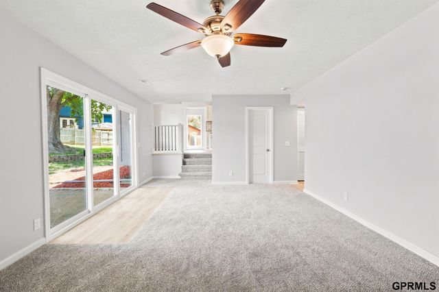 10754 Suffolk Circle, Omaha, NE 68127