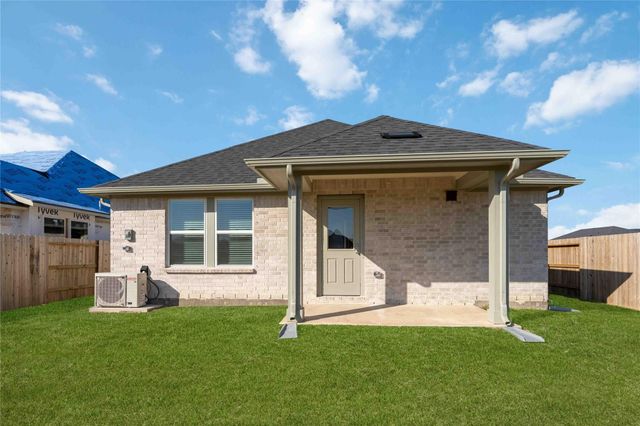 239 Bay Laurel Court, Alvin, TX 77511