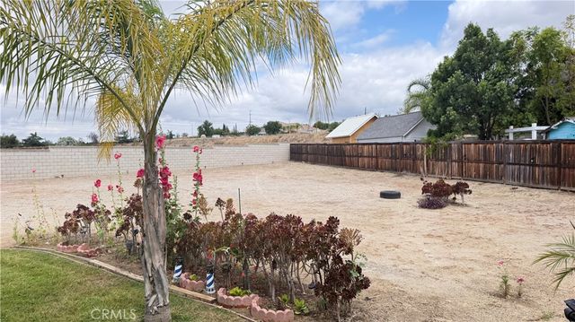 19241 Silver Summit, Perris, CA 92570