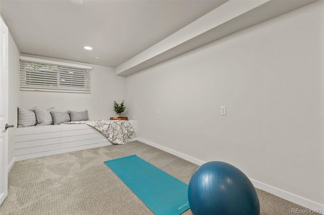 2897 Robb Circle, Lakewood, CO 80215