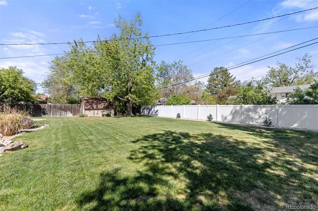 2897 Robb Circle, Lakewood, CO 80215