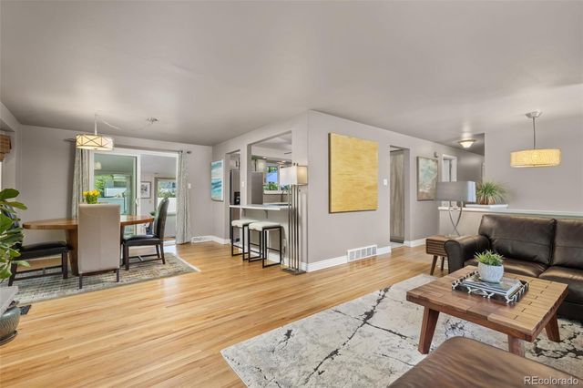2897 Robb Circle, Lakewood, CO 80215