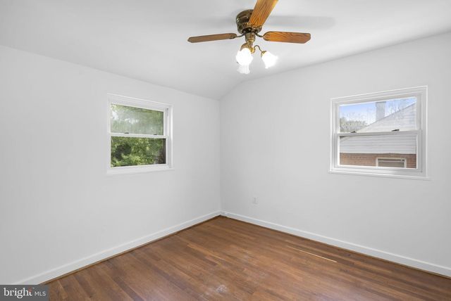 6212 CARTERS LN, Riverdale, MD 20737